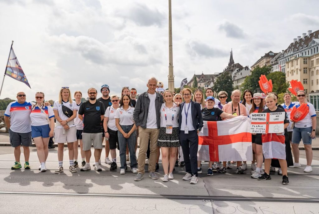 «Bridge Kick» findet würdigen Abschluss auf der Mittleren Brücke