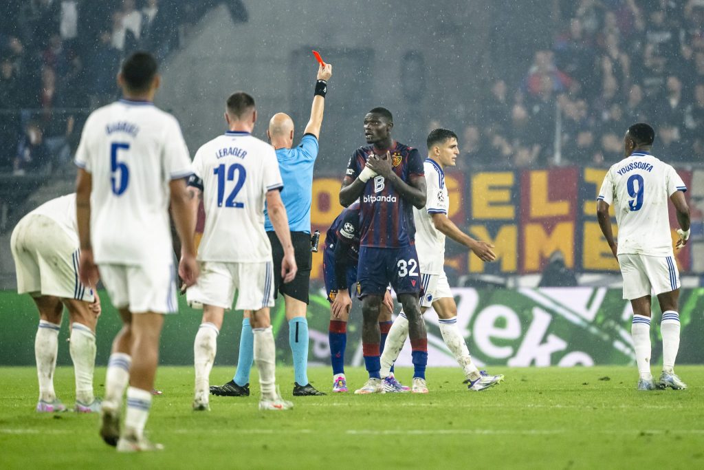 Nach 90 Minuten Kampf: FCB spielt in Unterzahl 1:1 gegen Kopenhagen