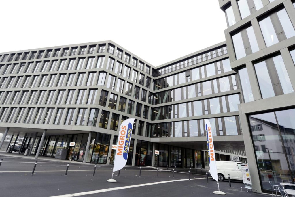 FHNW eröffnet zwei Hochschulen für Informatik und Technik/Umwelt