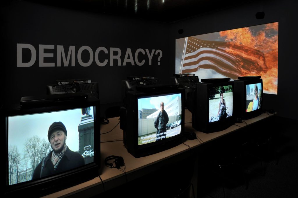 Museum Tinguely zeigt soziale Bewegungen im Bewegtbild