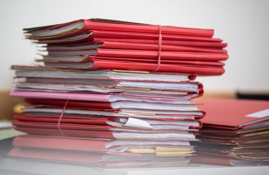 Parlament verlangt schnellere IV-Abklärungen