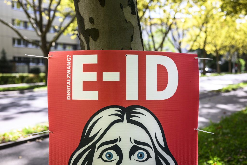 E-ID-Referendumskomitee fordert Aufhebung der Abstimmung