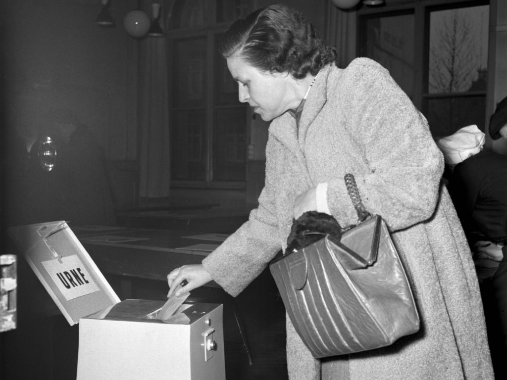 Abstimmungssammlung zu 150 Jahren direkte Demokratie in Basel-Stadt