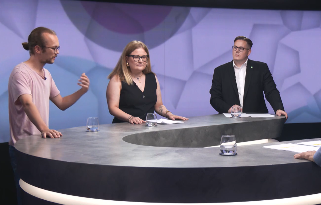 E-ID, Frühfranzösisch und PS-Beschränkung – Jungpolitiker im Schlagabtausch