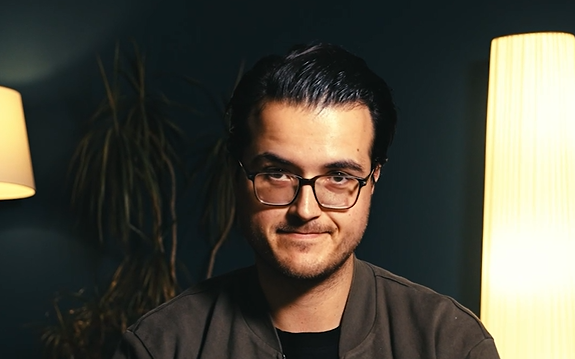 Bevor es ins Wochenende geht: Zehn Fragen an Moderator Florian Scheller