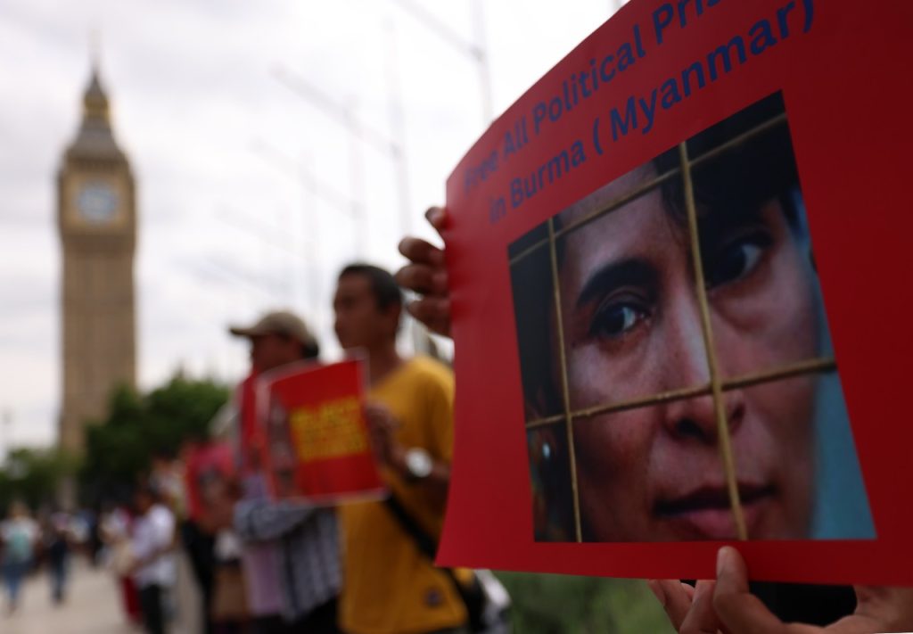 Sorge um Friedensnobelpreisträgerin: Aung San Suu Kyi schwer krank