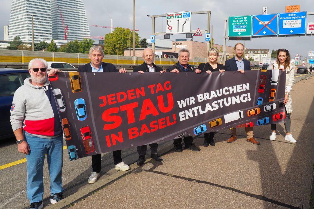 Verbände lancieren Petition gegen täglichen Stau in Basel