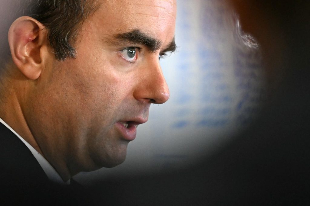 Die neue Regierung in Frankreich steht