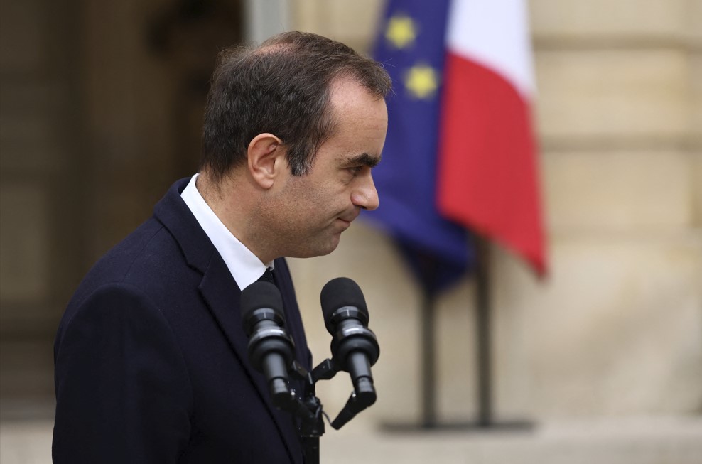 Lecornu wirft Parteien Blockade und Ringen um Posten vor – Börse bricht ein