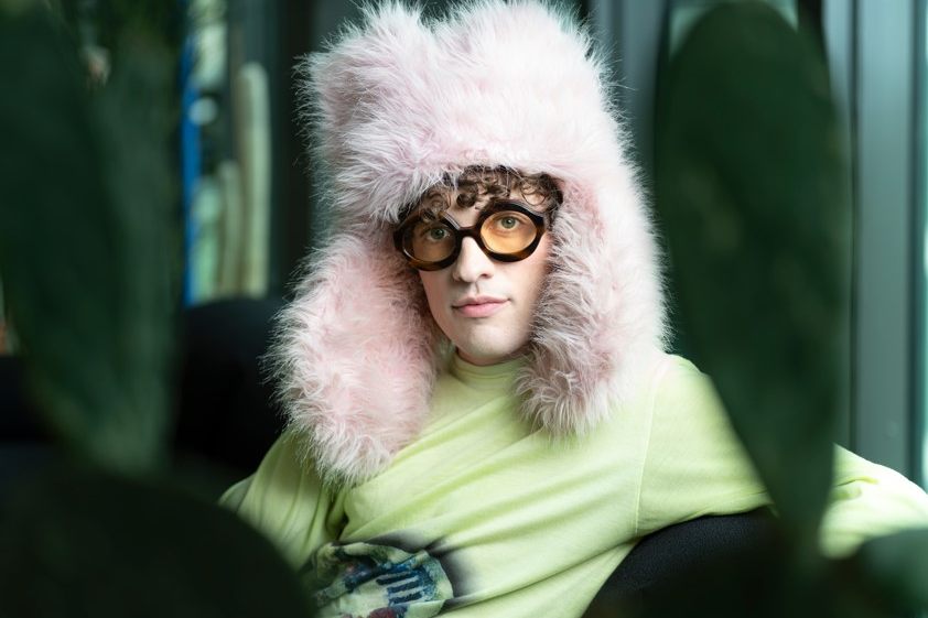 Nemo emanzipiert sich mit dem ersten Album vom ESC-Trubel