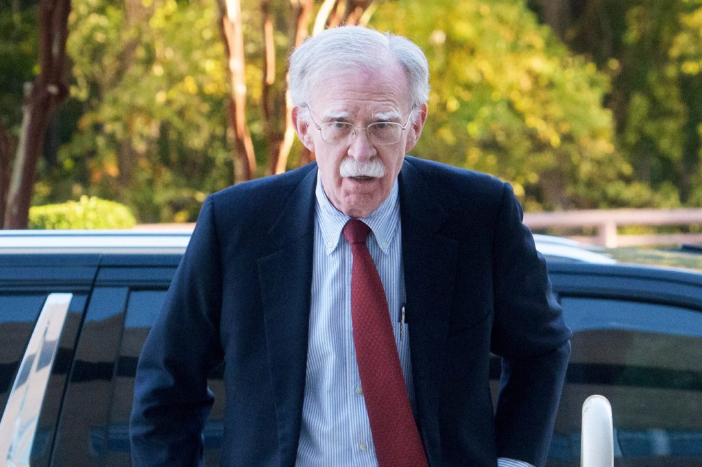 Trump-Kritiker John Bolton plädiert auf nicht schuldig