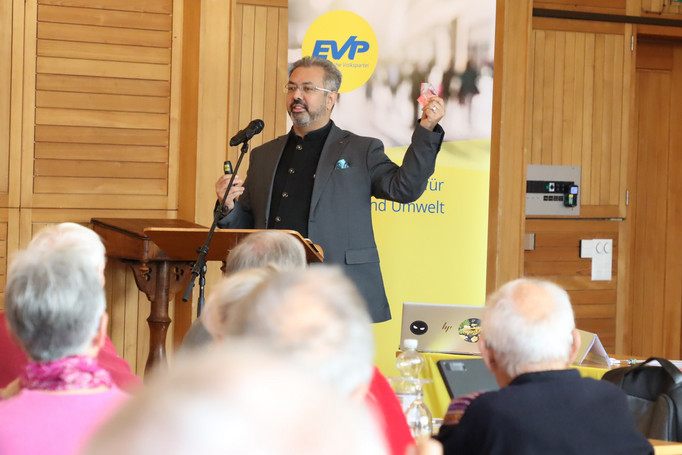 EVP sagt Nein zu Individualbesteuerung und SRG-Initiative