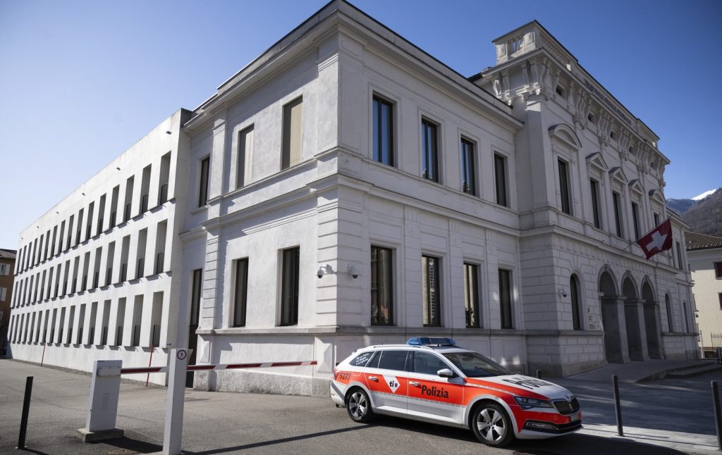 «Kleine Verwahrung» für Baselbieter nach Handgranaten-Anschlag auf Ex-Geliebte