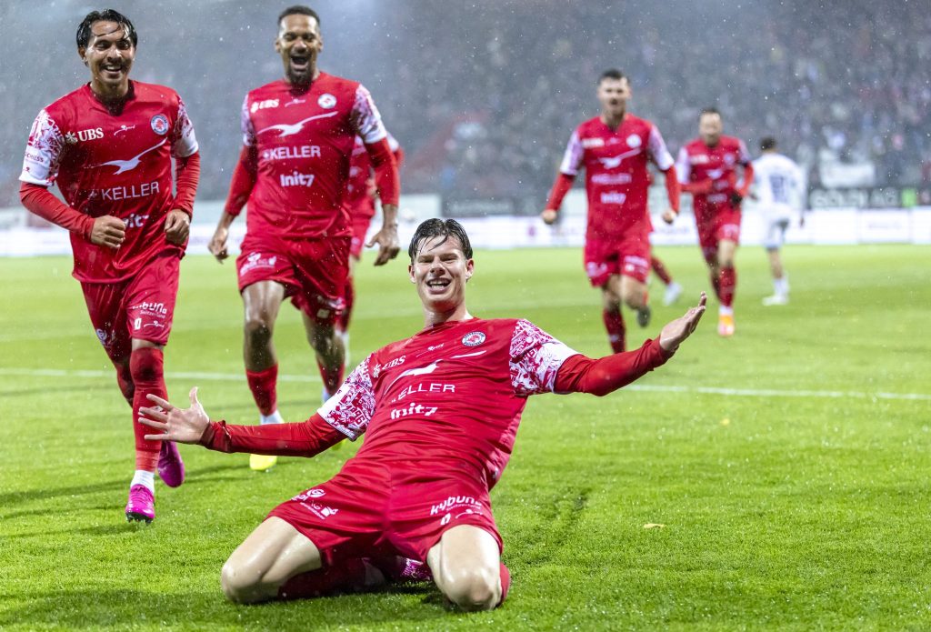 So plant der FCB mit Otele, Broschinski und Co.