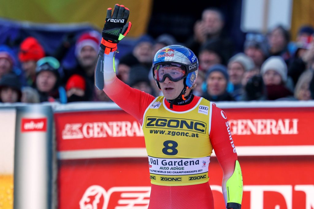 Marco Odermatt Super-G-Zweiter – Tscheche Zabystran mit Sensationssieg