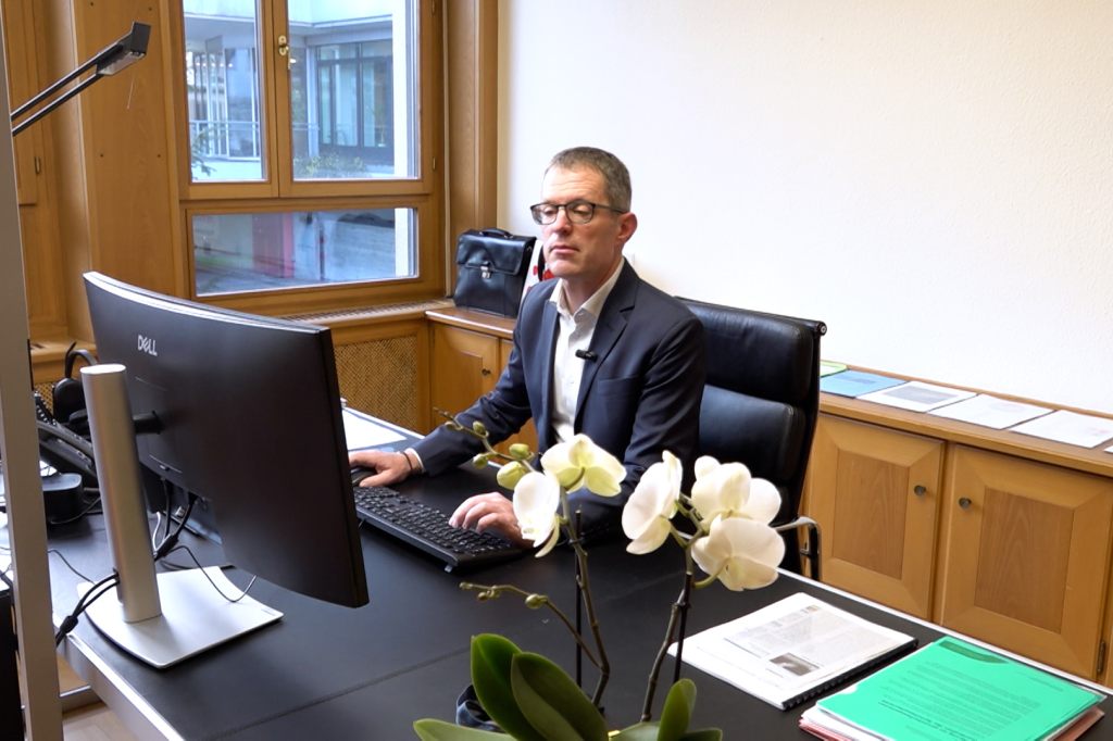 Markus Eigenmanns erster Arbeitstag – und eine besondere Uhr