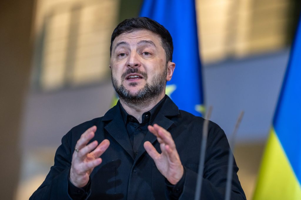 Selenskyj kündigt Gespräche für Samstag an