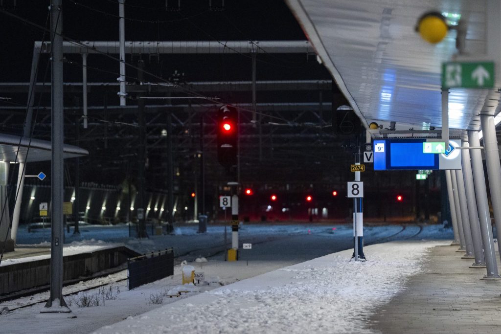 Schnee legt Zugverkehr in den Niederlanden lahm