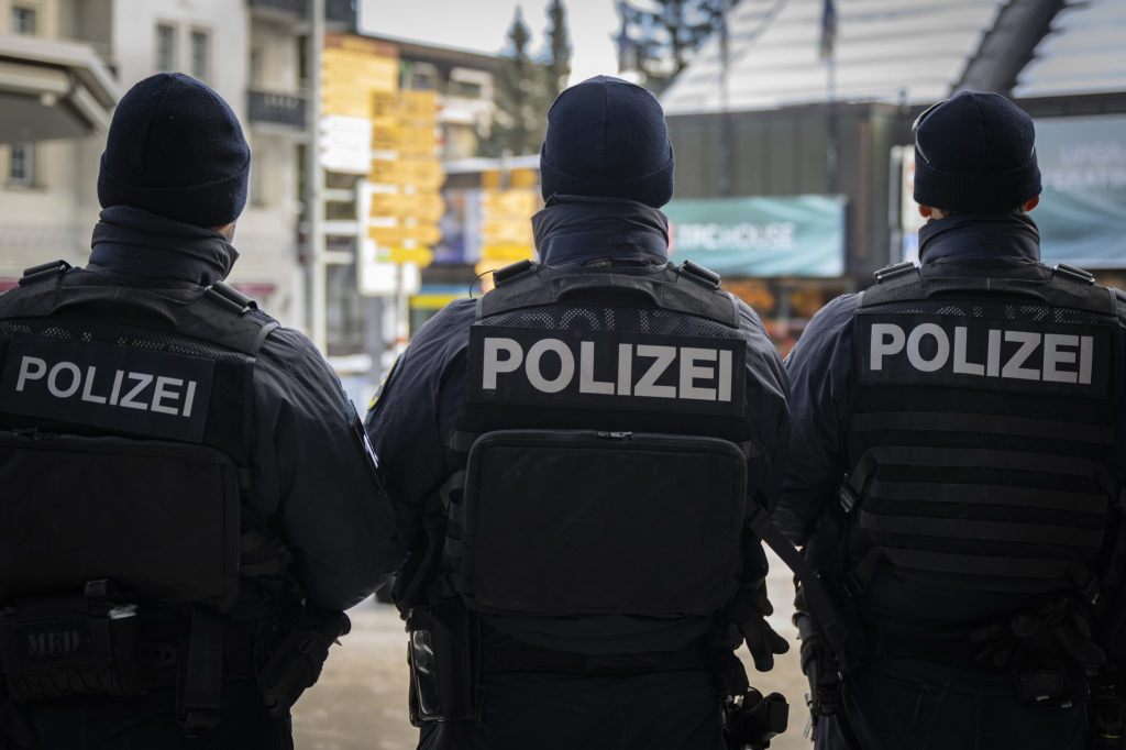 Trumps Besuch am WEF fordert die Sicherheitskräfte