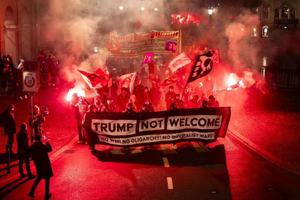 Ausschreitungen bei Anti-Trump-Demo in Zürich