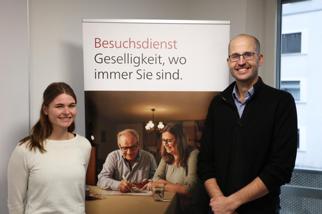 Mit Freiwilligen gegen Einsamkeit: Der Besuchsdienst des Roten Kreuzes